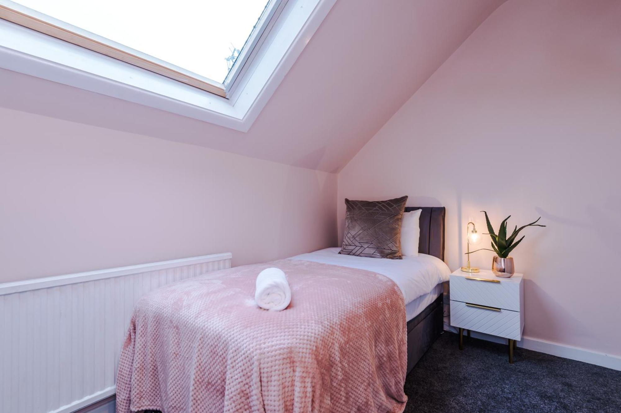 Casa de férias Newly Renovated 5 Bedroom Home-manchester Manchester