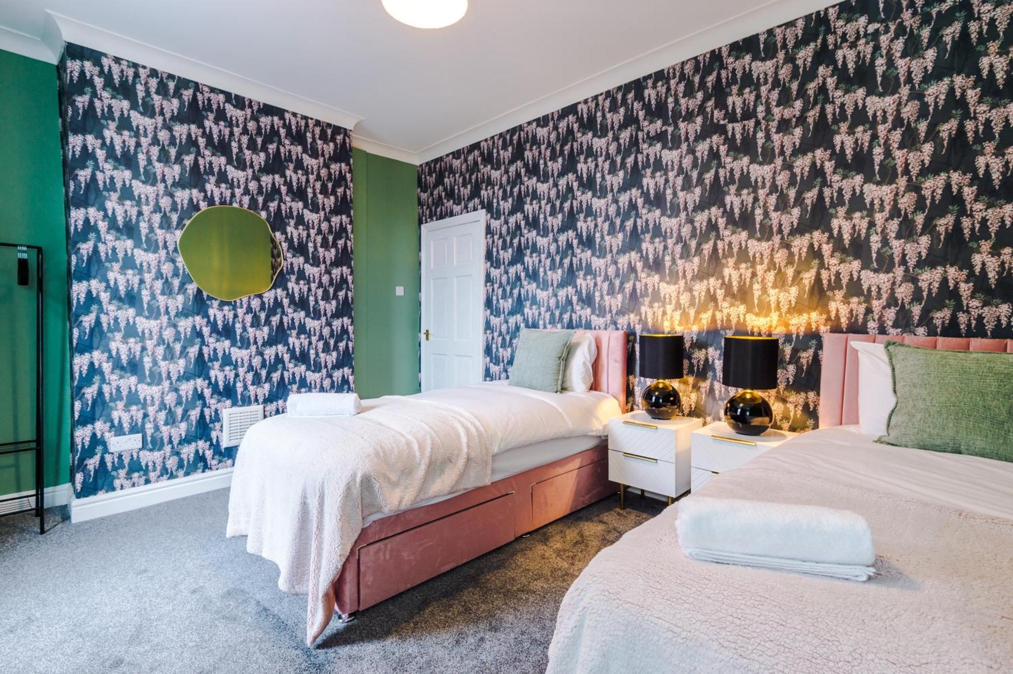 Casa de férias Newly Renovated 5 Bedroom Home-manchester *