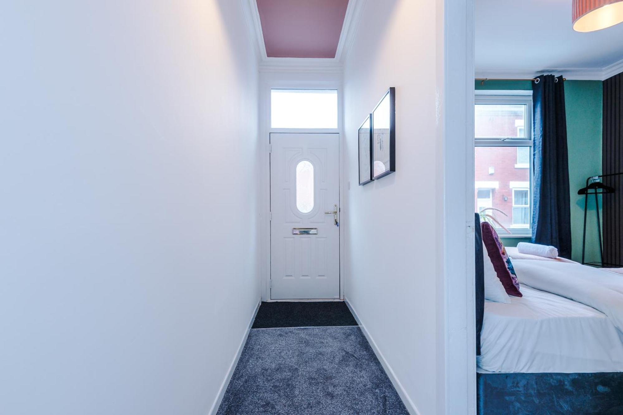 Casa de férias Newly Renovated 5 Bedroom Home-manchester *